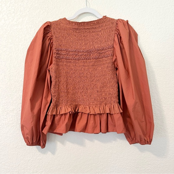 Ulla Johnson Amelia Smocked Puff Sleeve Ruffle Poplin Blouse in Clay Size 2 - Picture 3 of 7